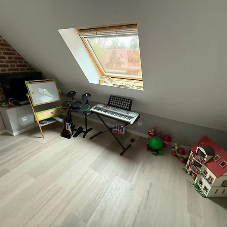 Escapade Des Cavaliers, D Exception, Parking, Exterieur