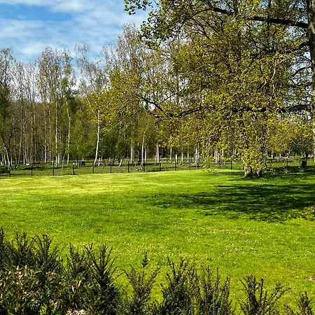 Escapade Des Cavaliers, D Exception, Parking, Exterieur *