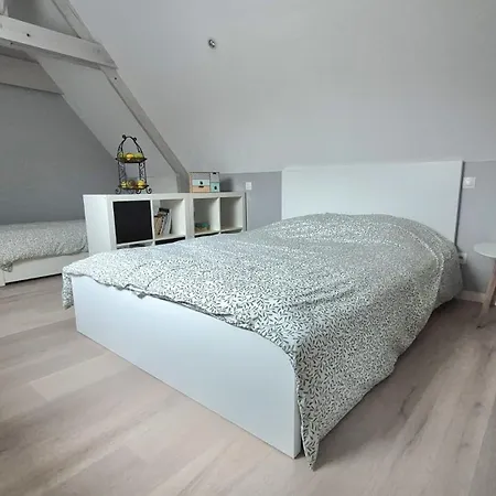 Escapade Des Cavaliers, D Exception, Parking, Exterieur