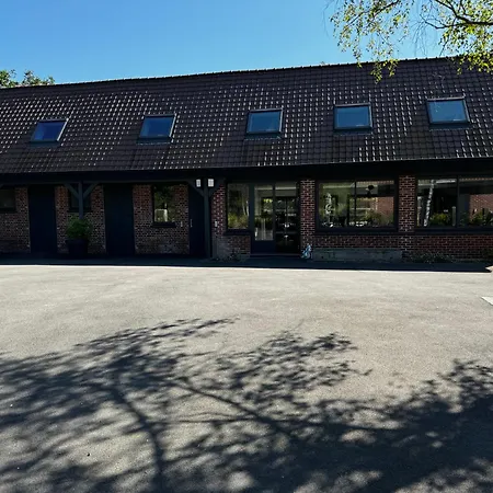 Escapade Des Cavaliers, D Exception, Parking, Exterieur Prázdninový dům