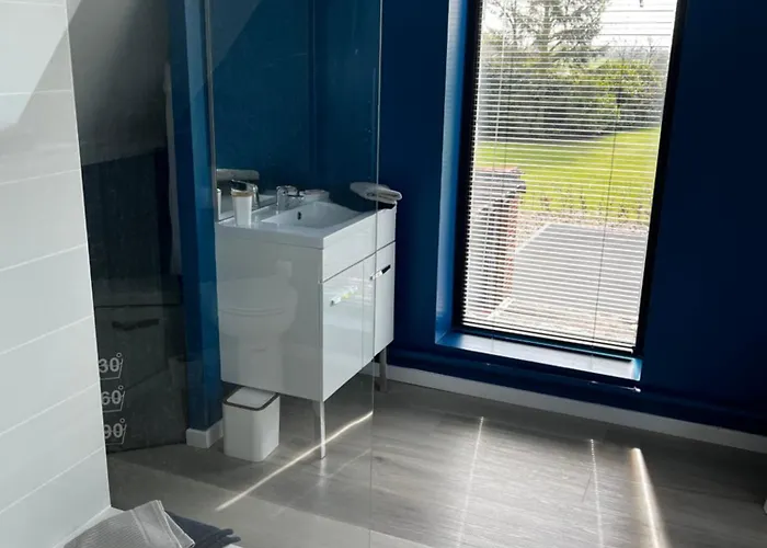 Maison Au Cœur De La Forêt