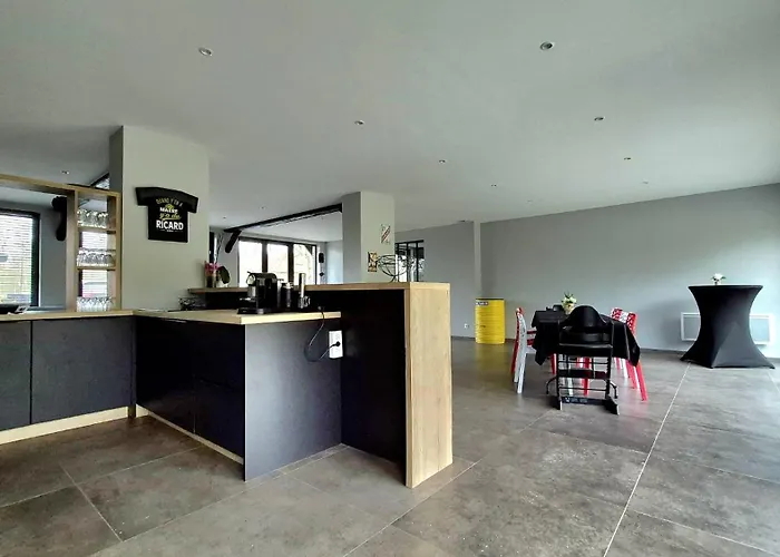 Maison Au Cœur De La Forêt